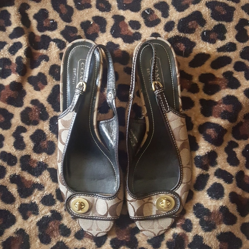 Coach Sandals Size 11